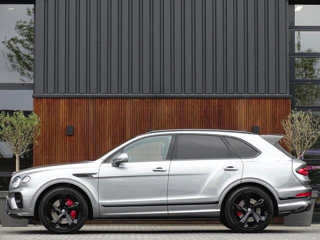 Bentley Bentayga 4.0 V8 550PK TwinTurbo / NAIM / diamanten / carbon / 22'' black
