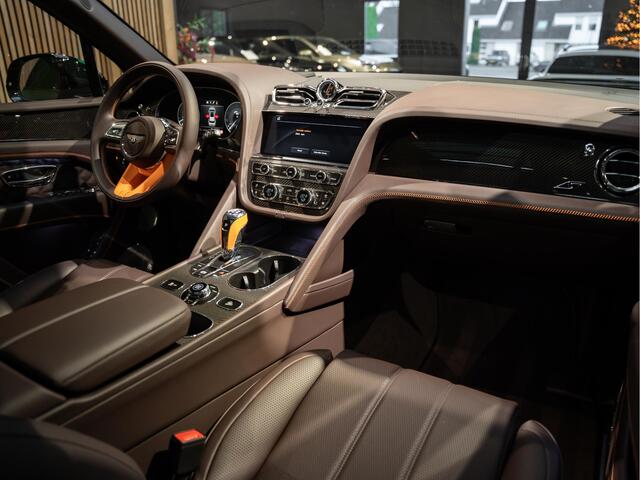 Bentley Bentayga V8 S Touring Package Mandarin NAIM 4.0 V8 S