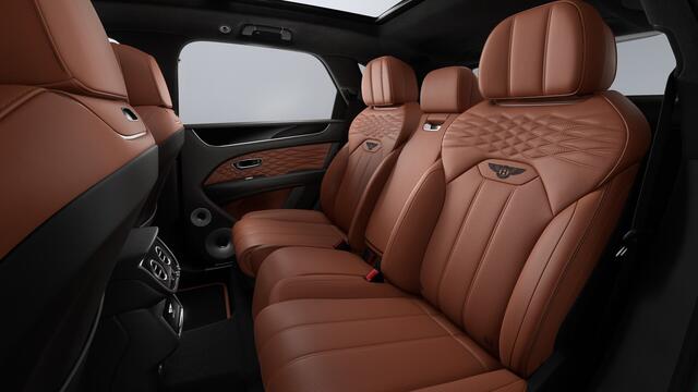 Bentley Bentayga Azure V8 MY2027 | Coming soon – foto 9