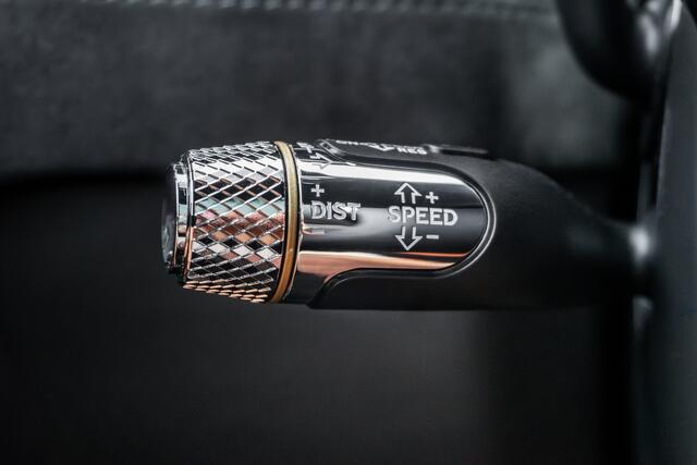 Bentley CONTINENTAL GT 6.0 W12 Speed - Extreme Silver - Akrapovic - Carbon Styling - Orig NL - 2028 Warranty!