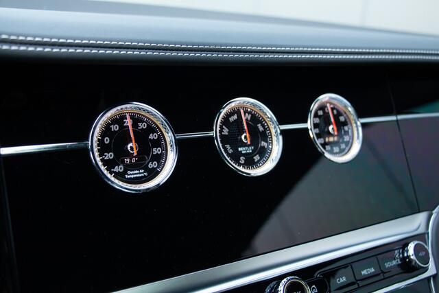 Bentley CONTINENTAL GTC 6.0 W12 635PK | Centenary | ACC | 360 Cam | Nightvision | Mulliner | Head Up | B&O | Neck Warm | Massage | Ventilatie | Lane & Side Assist | Softclose | Apple Carplay | 22"| Stuurverwarming | 100 Year Bentley | Dealer onderhouden.