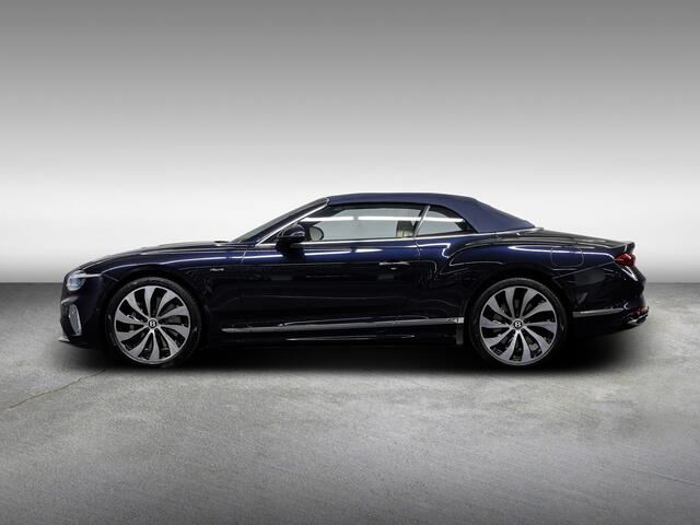 Bentley CONTINENTAL GTC Azure V8 Hybrid MY26 | Rotating Display | Naim