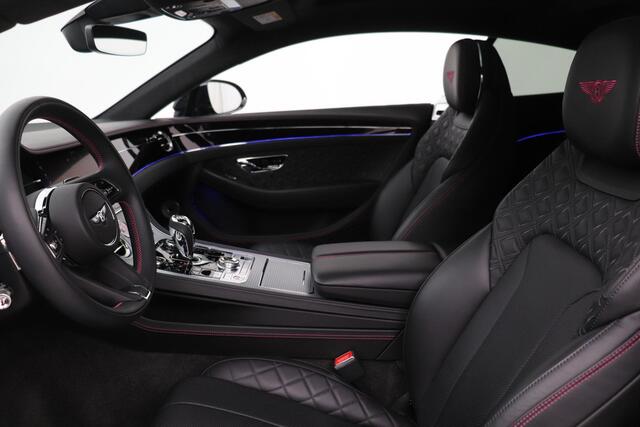 Bentley CONTINENTAL GT 4.0 V8 | Black Line | Luchtvering | Massage | ACC | 22 Inch | Touring Specification