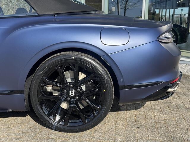 Bentley CONTINENTAL GTC S V8 Hybrid S|TOURING SPECIFICATION|AKRAPOVIC|BANG&OLUFSEN