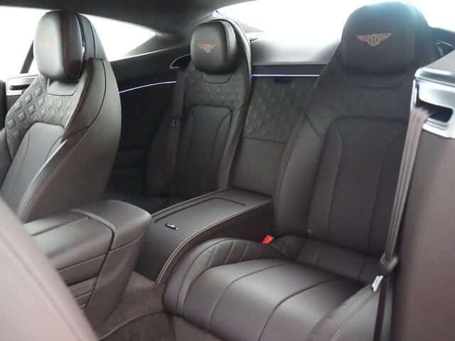 Bentley CONTINENTAL GT 4.0 V8 550pk |Blackline|B&O|Mulliner Driving|Adaptive cruise|Rotating Display|Carbon|Massage