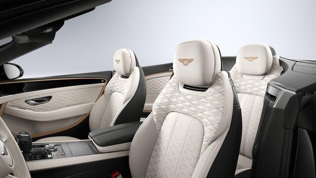 Bentley CONTINENTAL GTC 4.0 V8 Hybrid Mulliner |ROTATING|NAIM|MULLINER BESPOKE INTERIOR
