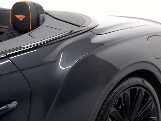 Bentley CONTINENTAL GTC V8 Hybrid Speed FIRST EDITION | CARBON CERAMIC | LEATHER SPEC | BLACKLINE