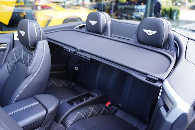 Bentley CONTINENTAL GTC 6.0 W12 First Edition Full Carbon