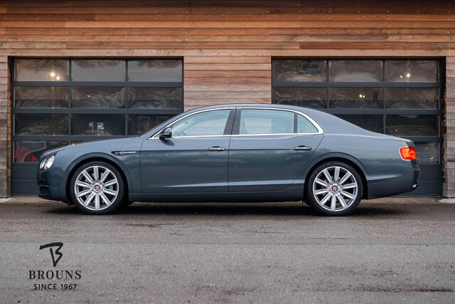 Bentley Flying Spur 4.0 V8
