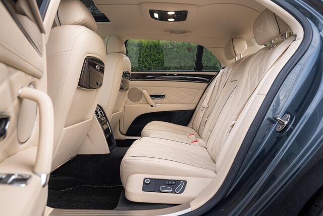 Bentley Flying Spur 4.0 V8