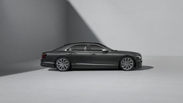 Bentley Flying Spur 4.0 V8 Hybrid Mulliner |NAIM|MULLINER BESPOKE INTERIOR