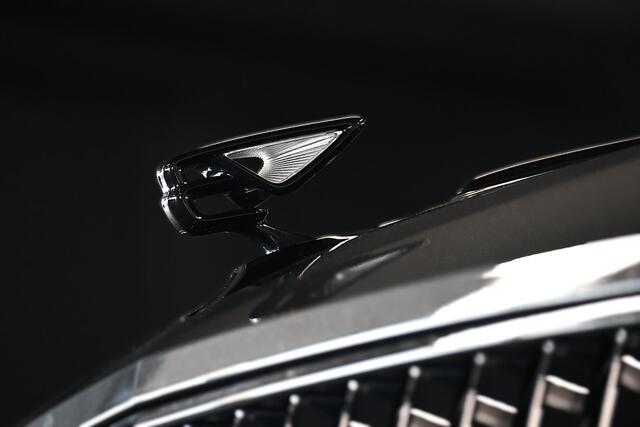 Bentley Flying Spur 6.0 W12
