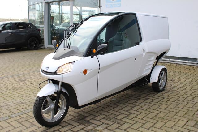 Carver Brommobiel Cargo Base 5.4 kWh | 45 km/u | Voorruitverwarming | Kachel | Audiosysteem | Origineel NL | NAP |