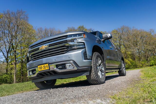 Chevrolet PICK UP Cheyenne high country 6.2V8 High Coutry