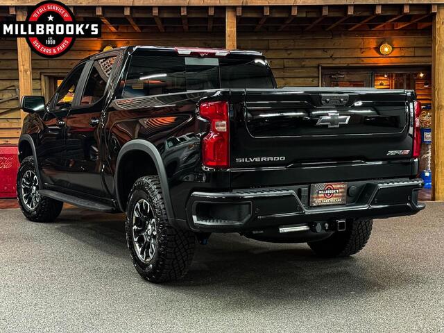 Chevrolet SILVERADO ZR2 !! 5000 ¤ inruil bonus !!