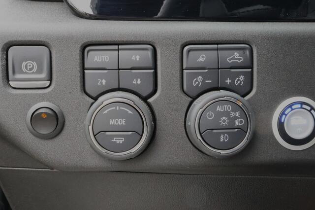 Chevrolet SILVERADO 6.2 V8 1500 RST / verlaagd / 22 zwarte velgen / Prins LPG / Folding cover