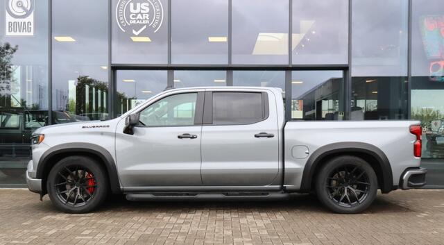 Chevrolet SILVERADO 6.2 V8 1500 RST / verlaagd / 22 zwarte velgen / Prins LPG / Folding cover