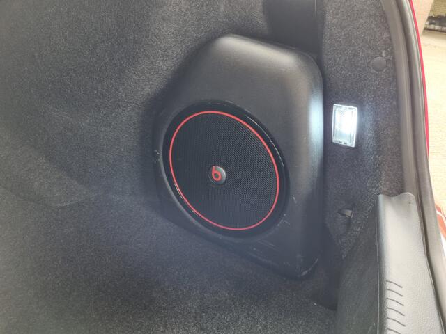 Chrysler 300C 3.6 V6 Bourgundy / LEDER / STOELVERW. / BEATS AUDIO / CLIMA /