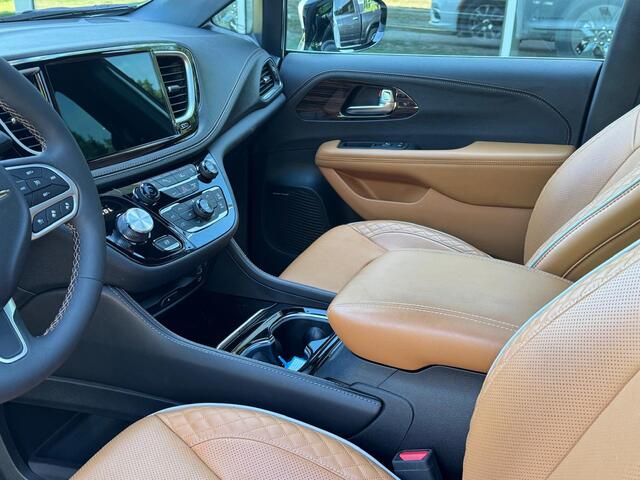 Chrysler GRAND VOYAGER 3.6 V6 Hybride Pinnacle