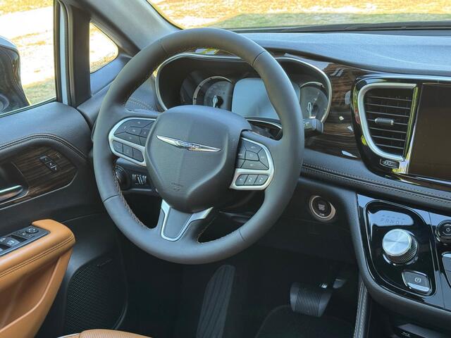 Chrysler GRAND VOYAGER 3.6 V6 Hybride Pinnacle