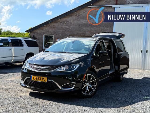 Chrysler GRAND VOYAGER 3.6 V6 LIMITED J.DAIMLER RT BLACK STOW&GO 3xTV/DVD/APPS