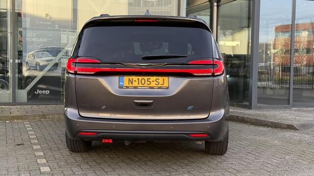 Chrysler PACIFICA 3.6 V6 Hybrid S | Vol optie | NAP | 1e eigenaar