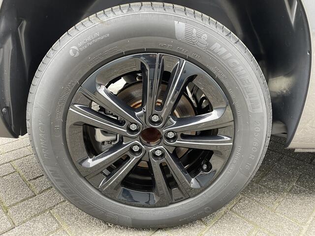 Citroen BERLINGO ë-Berlingo XL Shine (Camera - Automatische Airco - Stoelverwarming - Parkeersensoren - Navigatie - Apple Carplay)