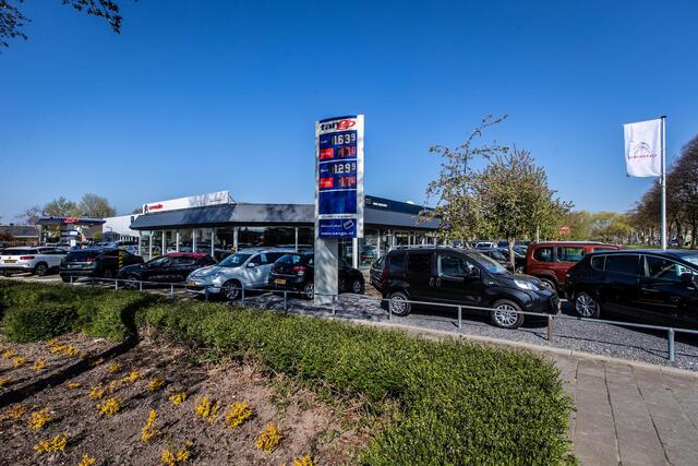 Citroen BERLINGO 1.5 BlueHDI Club | Nav by APP | Airco | Schuifdeur | Parkeerhulp | Lage km stand
