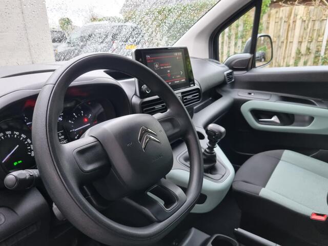 Citroen BERLINGO XL 1.2 PureTech TREKHAAK / NAVI / CRUISE / PDC