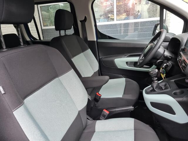 Citroen BERLINGO XL 1.2 PureTech TREKHAAK / NAVI / CRUISE / PDC