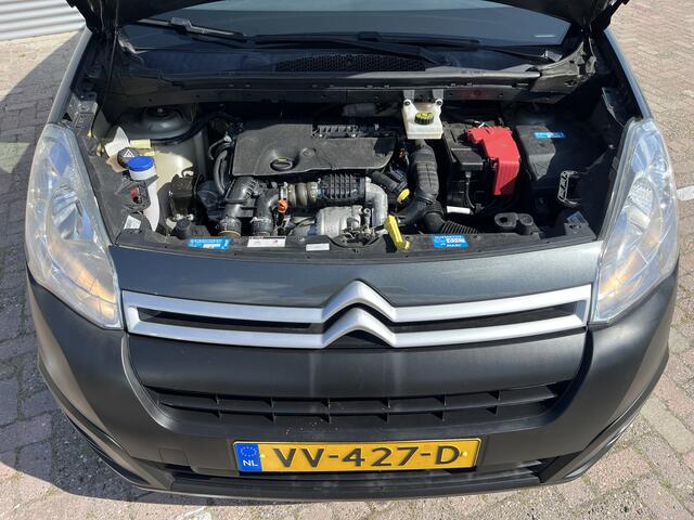 Citroen BERLINGO 1.6 BlueHDI 75 Comfort | Nieuw Binnen | Nap! | Nette bus | Trekhaak