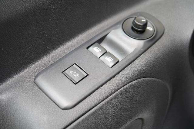 Citroen BERLINGO 1.5 BlueHDI Driver | Bijrijdersbank | Laadvloer | Airco | CarPlay