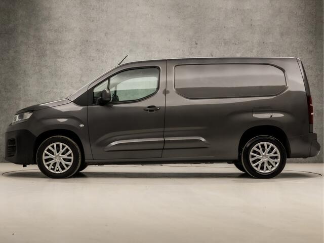 Citroen BERLINGO 1.5 BlueHDI Club XL Automaat (MARGE, GROOT NAVI, APPLE CARPLAY, CRUISE, AIRCO, ELEK PAKKET, ARMSTEUN, SPORTSTOELEN, PARKEERSENSOREN, STUURWIEL MULTIFUNCTIONEEL, NIEUWE APK, NIEUWSTAAT)