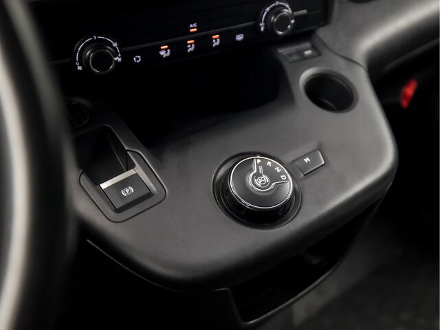 Citroen BERLINGO 1.5 BlueHDI Club XL Automaat (MARGE, GROOT NAVI, APPLE CARPLAY, CRUISE, AIRCO, ELEK PAKKET, ARMSTEUN, SPORTSTOELEN, PARKEERSENSOREN, STUURWIEL MULTIFUNCTIONEEL, NIEUWE APK, NIEUWSTAAT)