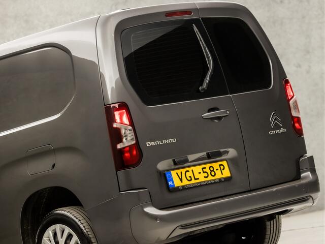 Citroen BERLINGO 1.5 BlueHDI Club XL Automaat (MARGE, GROOT NAVI, APPLE CARPLAY, CRUISE, AIRCO, ELEK PAKKET, ARMSTEUN, SPORTSTOELEN, PARKEERSENSOREN, STUURWIEL MULTIFUNCTIONEEL, NIEUWE APK, NIEUWSTAAT)