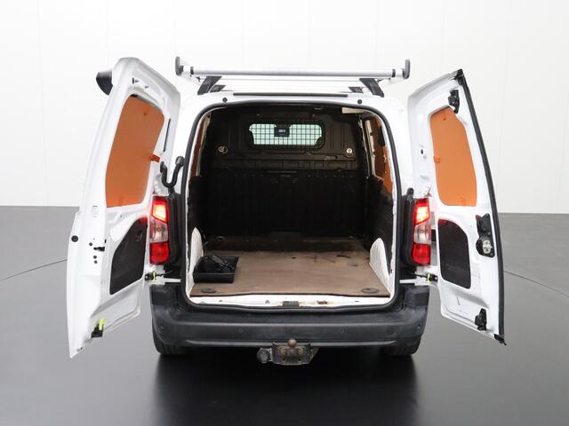 Citroen BERLINGO 1.6BlueHDI 100Pk Driver | Imperiaal | Trekhaak | Navigatie | Camera | Airco | Cruise | Betimmering