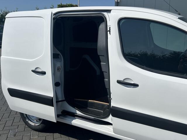 Citroen BERLINGO 1.6 BlueHDI EURO 6 / 1e EIG. / NIEUWE APK! / AIRCO / CRUISE / TREKHAAK / 3 - ZITS