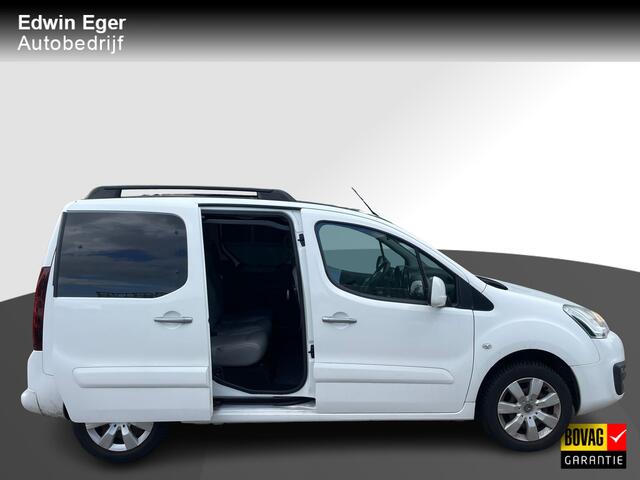 Citroen BERLINGO 1.6 schuifdeur links en rechts, Panorama/schuifdaken, Camera, Lederen bekleding, Trekhaak, enz, enz
