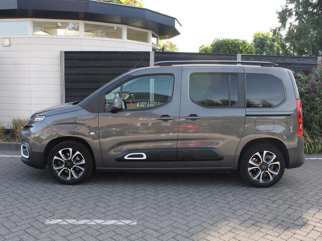 Citroen BERLINGO Shine 1.2 PureTech 130PK EAT8 Automaat Navigatie, Achteruitrijcamera, Panoramadak, Keyless, Parkeersensoren, Stoelverwarming