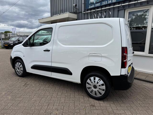 Citroen BERLINGO 1.2 PureTech Club 3 zits