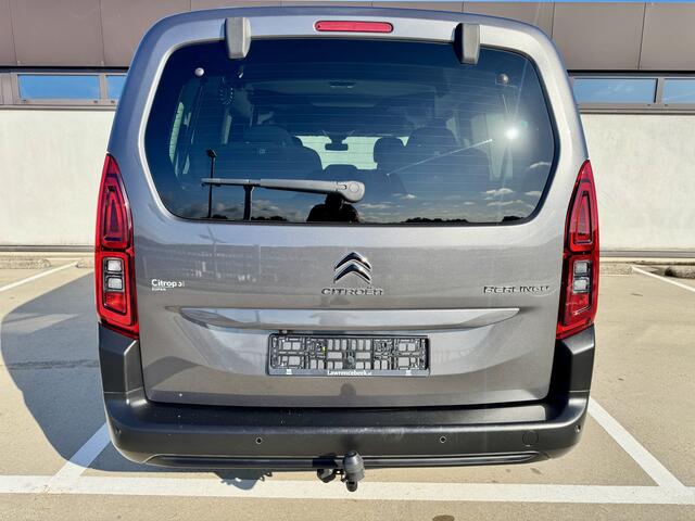 Citroen BERLINGO XL 1.2 PureTech Shine 7p. | Trekhaak | navi | Camera | Apps | 7-Zits| % Bovag Occasion Partner %