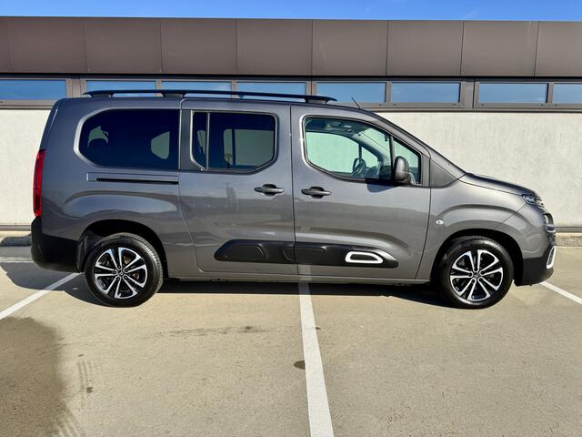 Citroen BERLINGO XL 1.2 PureTech Shine 7p. | Trekhaak | navi | Camera | Apps | 7-Zits| % Bovag Occasion Partner %