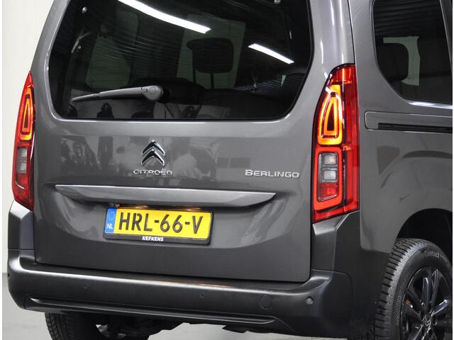 Citroen BERLINGO 1.2 130PK Shine | AUTOMAAT | AppleCarPlay/AndroidAuto | 5 Persoons! | Camera | Navigatie | Cruise Control | Climate Control | Dakreals | Parkeersensoren | Privacy Glass | Armsteunen |