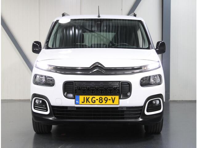 Citroen BERLINGO 1.2 130PK Shine | AUTOMAAT | AppleCarPlay/AndroidAuto | 5 Persoons! | Camera | Navigatie | Cruise Control | Climate Control | Dakreals | Parkeersensoren | Privacy Glass | Armsteunen | Isofix |