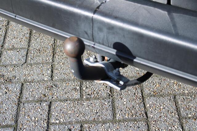 Citroen BERLINGO 1.6 BlueHDI 100 Club S&S Automaat, Airco, Trekhaak, CruiseControl