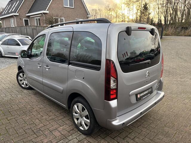Citroen BERLINGO 1.2 Feel 5-Persoons Navigatie / Camera / Cruise control