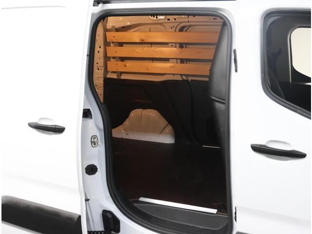 Citroen BERLINGO 1.5 BlueHDi 100PK S&S L1 | 1ste Eigenaar | AppleCarplay/AndroidAuto | Parkeersensoren | Airco | Armsteun | Houtenlaadvloer | Cruise Control | Bluetooth | Mistlampen | Zijschuifdeur Rechts |