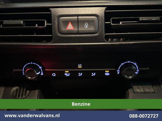 Citroen BERLINGO 1.2 PureTech 111pk **Benzine** L1H1 inrichting Euro6 Airco | 3-Zits | Camera | Navigatie | Apple Carplay Cruisecontrol, Android Auto, Parkeersensoren