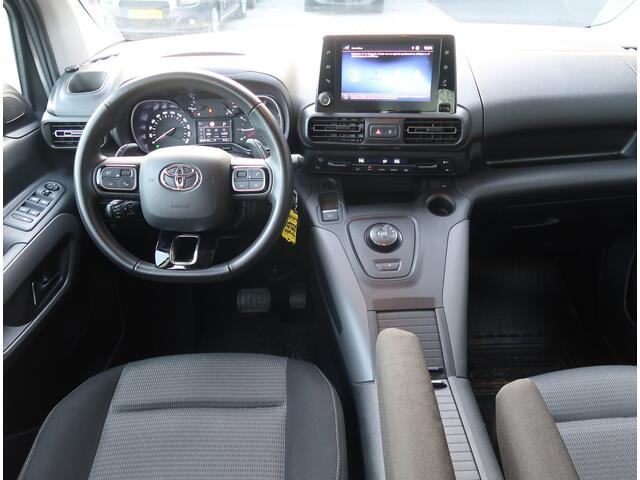 Citroen BERLINGO 130 Pk Benzine ** AUTOMAAT * * Climate & Cruise Control * Trekhaak * L.M. Velgen * Navigatie & Spotify via Apple Carplay / Android Auto * Stoelverwarming * Vierseizoenenbanden Michelin * Vingerhoets; Vierde Generatie Eersteklas Service !