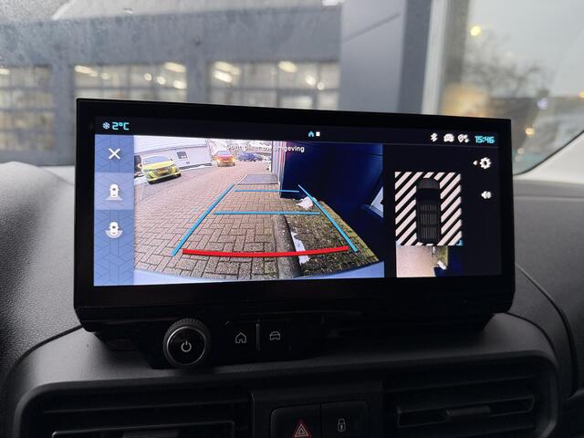 Citroen BERLINGO ë-Berlingo 136 L1 50 kWh | Automaat | 100% Elektrisch | 3 zits | Pack Look | Navigatie | Achteruitrijcamera | Lichtmetalen Velgen | Parkeersensoren | Dodehoekdetectie | DAB | Vloer + zijwand bekleding.